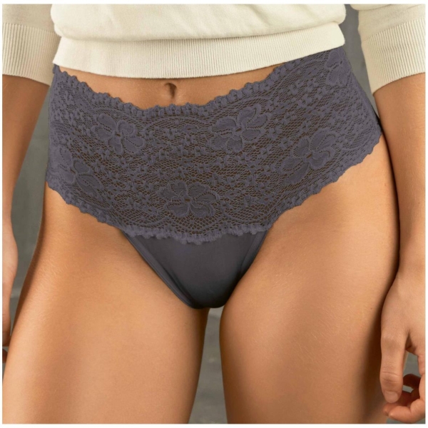 Nina von C. Millefleurs Taillenslip